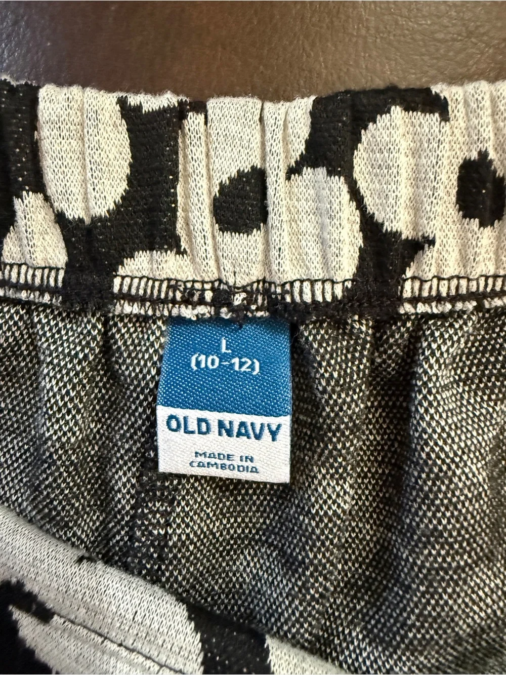 Old Navy Black and White Floral Skort